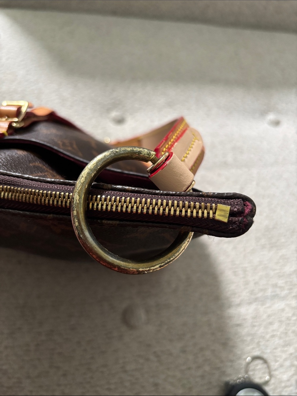 *FASHION* Brown Monogram Shoulder Bag with Tan Leather Trim - Picture 12 of 17